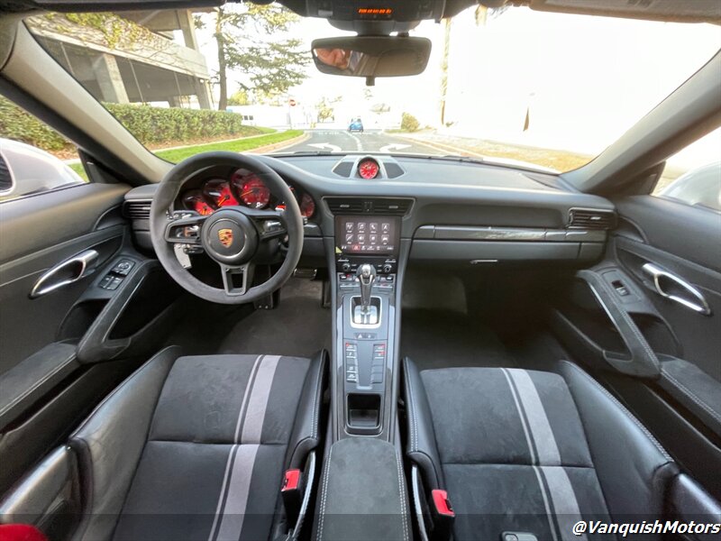 2018 Porsche 911 GT3 991.2 w. CARBON   - Photo 12 - Concord, CA 94520