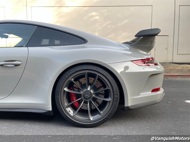 2018 Porsche 911 GT3 991.2 w. CARBON   - Photo 35 - Concord, CA 94520