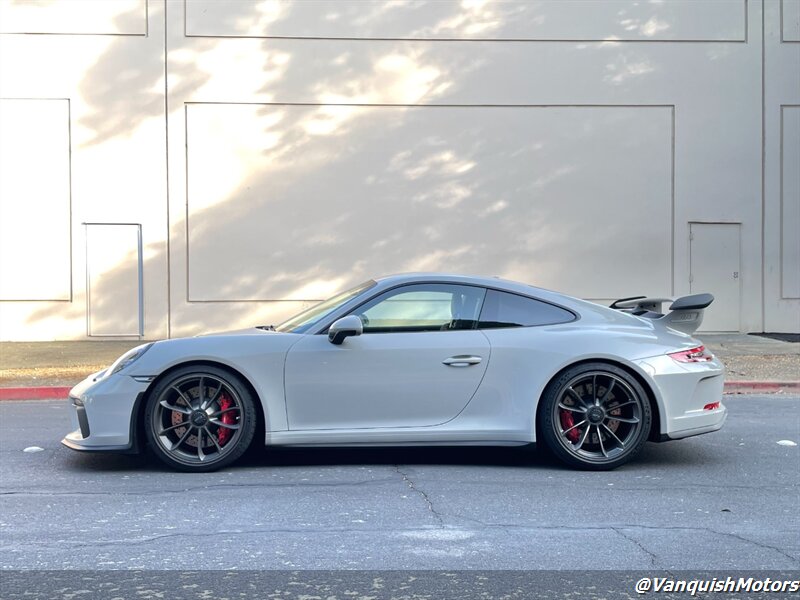 2018 Porsche 911 GT3 991.2 w. CARBON   - Photo 30 - Concord, CA 94520