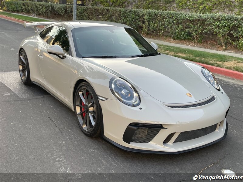 2018 Porsche 911 GT3 991.2 w. CARBON   - Photo 2 - Concord, CA 94520