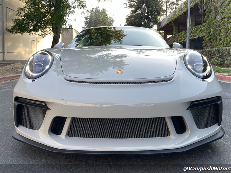 2018 Porsche 911 GT3 991.2 w. CARBON   - Photo 3 - Concord, CA 94520