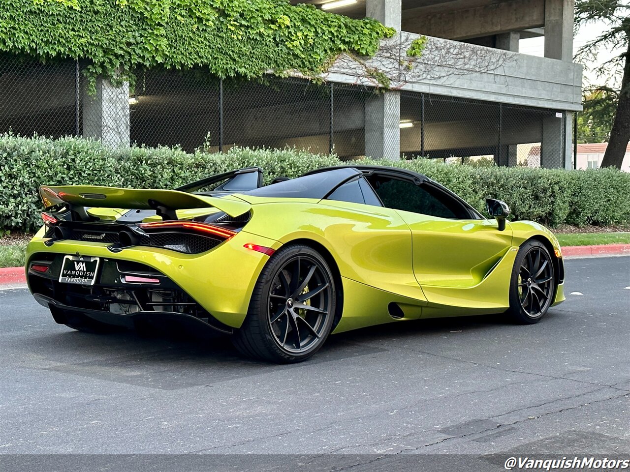 2022 McLaren 720S Spider ($375K MSRP) HEAVY CARBON + EM ROOF   - Photo 38 - Concord, CA 94520