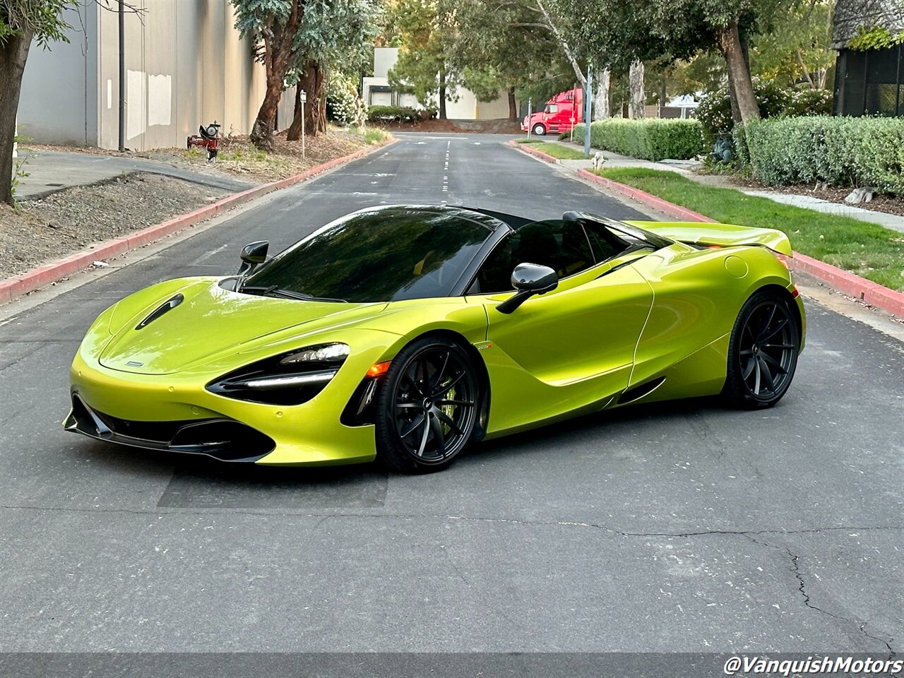 2022 McLaren 720S Spider ($375K MSRP) HEAVY CARBON + EM ROOF   - Photo 31 - Concord, CA 94520