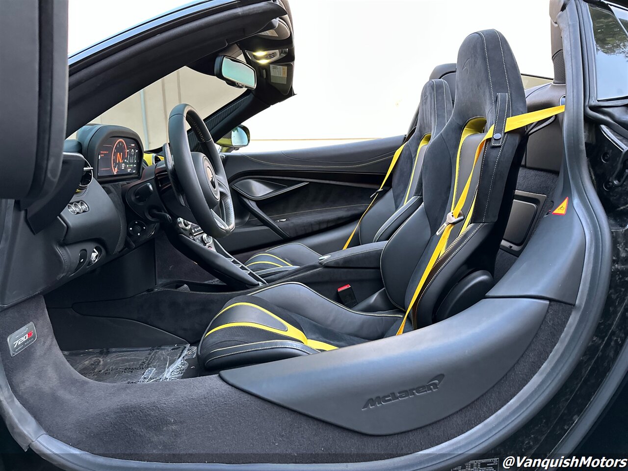 2022 McLaren 720S Spider ($375K MSRP) HEAVY CARBON + EM ROOF   - Photo 33 - Concord, CA 94520