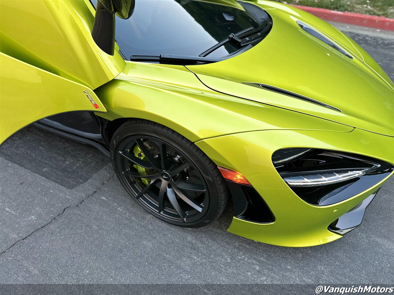 2022 McLaren 720S Spider ($375K MSRP) HEAVY CARBON + EM ROOF   - Photo 30 - Concord, CA 94520