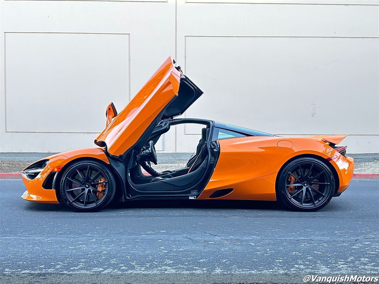 2021 McLaren 720s Coupe Performance * Carbon Pkg *   - Photo 27 - Concord, CA 94520