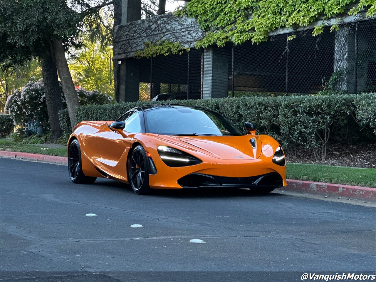 2021 McLaren 720s Coupe Performance * Carbon Pkg *   - Photo 9 - Concord, CA 94520