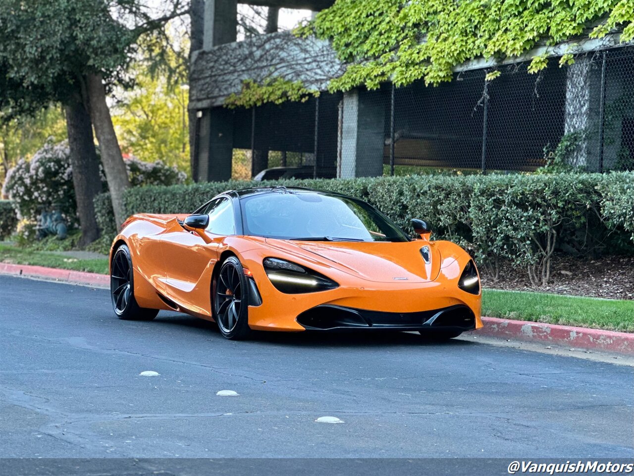 2021 McLaren 720s Coupe Performance * Carbon Pkg *   - Photo 10 - Concord, CA 94520