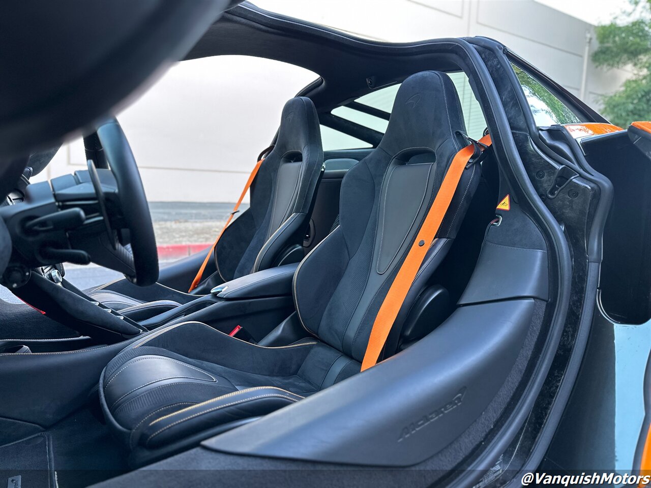 2021 McLaren 720s Coupe Performance * Carbon Pkg *   - Photo 39 - Concord, CA 94520