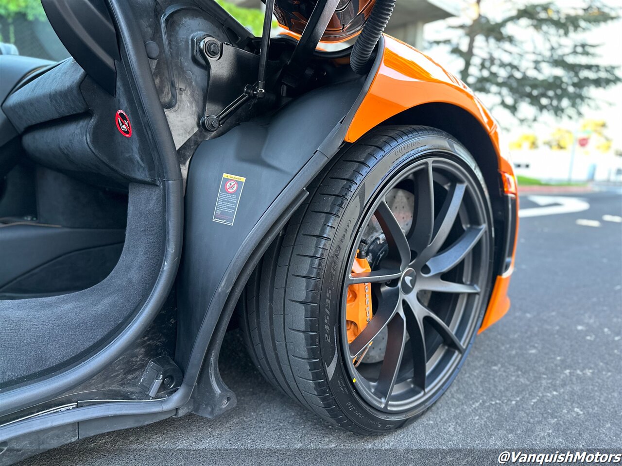 2021 McLaren 720s Coupe Performance * Carbon Pkg *   - Photo 44 - Concord, CA 94520