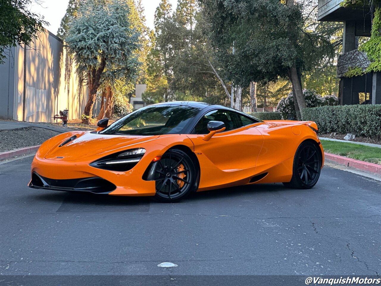 2021 McLaren 720s Coupe Performance * Carbon Pkg *   - Photo 11 - Concord, CA 94520