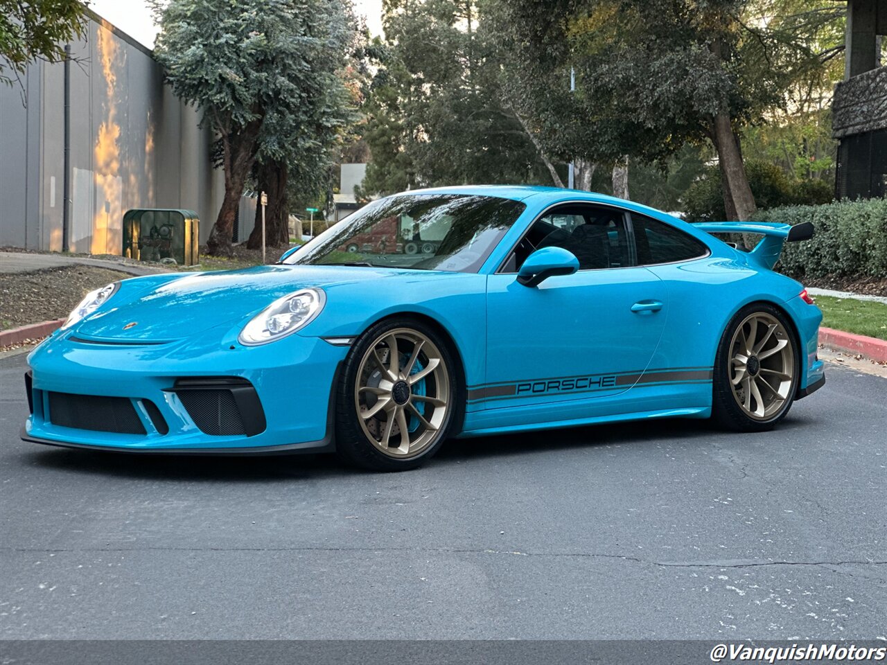 2018 Porsche 911 GT3 * MIAMI BLUE * MANUAL *   - Photo 91 - Concord, CA 94520