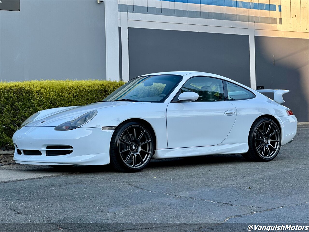 1999 Porsche 911 996 C2 * FACTORY AERO ** MANUAL - Photo 57 - Concord, CA 94520