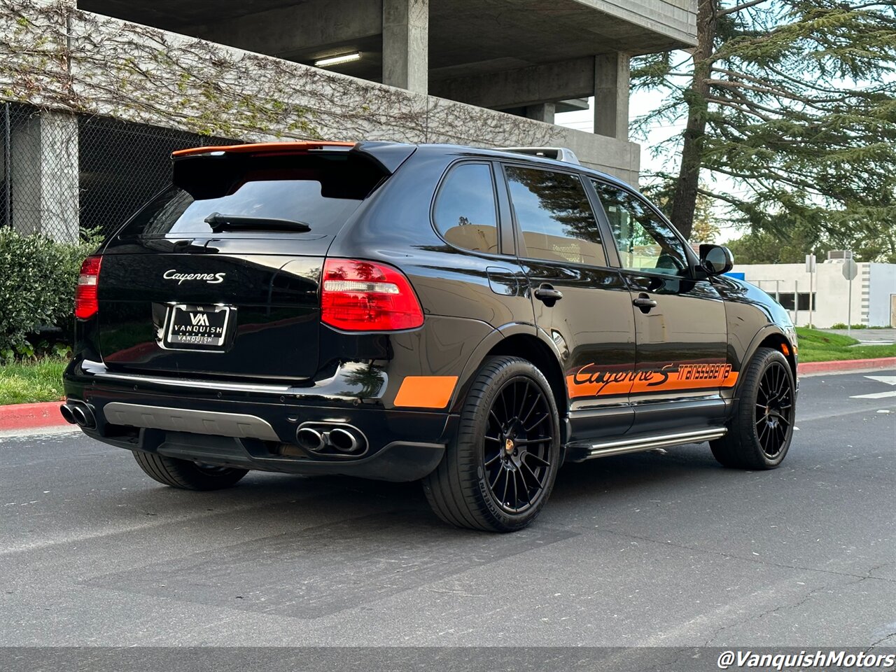 2010 Porsche Cayenne S TRANSSYBERIA w. PT3 OFF ROAD PKG !!! 1 OWNER !!!   - Photo 9 - Concord, CA 94520