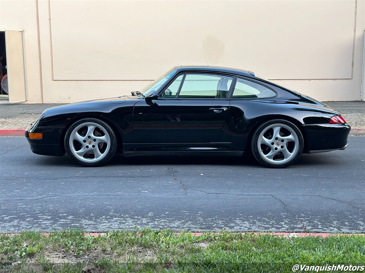 1997 Porsche 911 AIRCOOLED  "S " 993 C2S   - Photo 3 - Concord, CA 94520