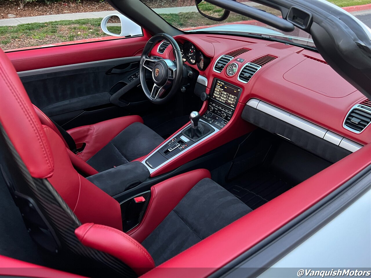 2016 Porsche Boxster Spyder w.CF Buckets   - Photo 30 - Concord, CA 94520