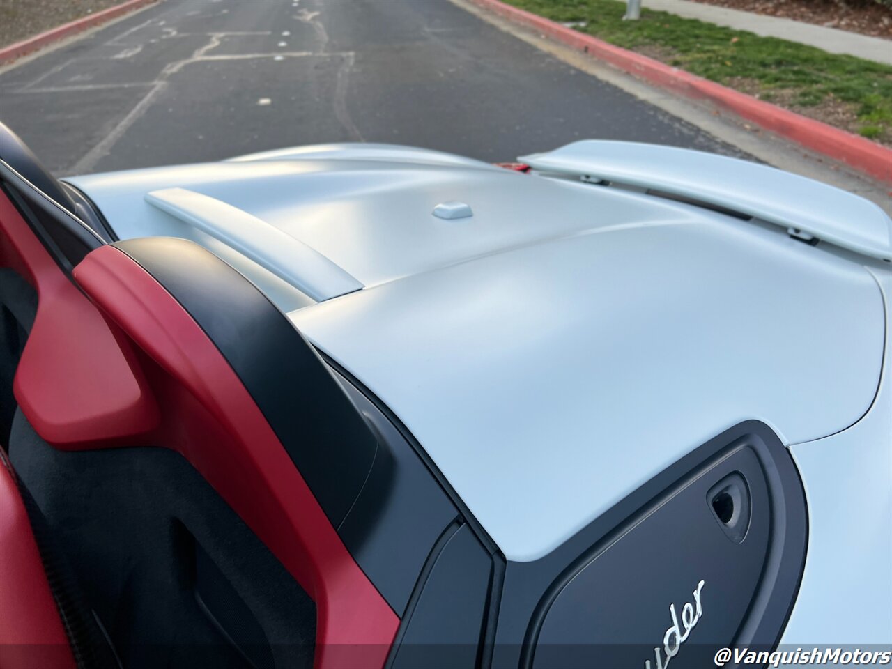 2016 Porsche Boxster Spyder w.CF Buckets   - Photo 25 - Concord, CA 94520