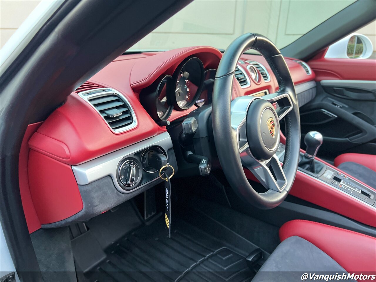 2016 Porsche Boxster Spyder w.CF Buckets   - Photo 29 - Concord, CA 94520