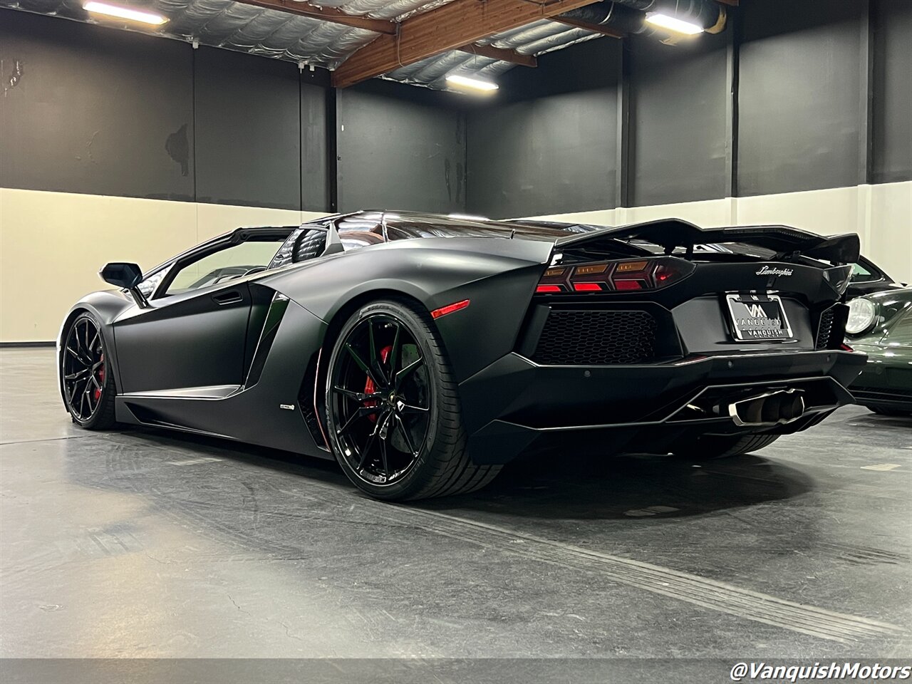 2016 Lamborghini Aventador LP 700-4 Pirelli Edition  Matte Black - Photo 13 - Concord, CA 94520