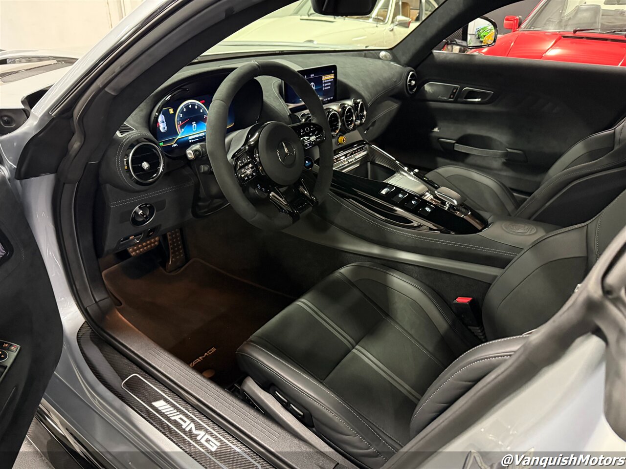 2021 Mercedes-Benz AMG GT Black Series * ONLY 280 MILES *   - Photo 15 - Concord, CA 94520