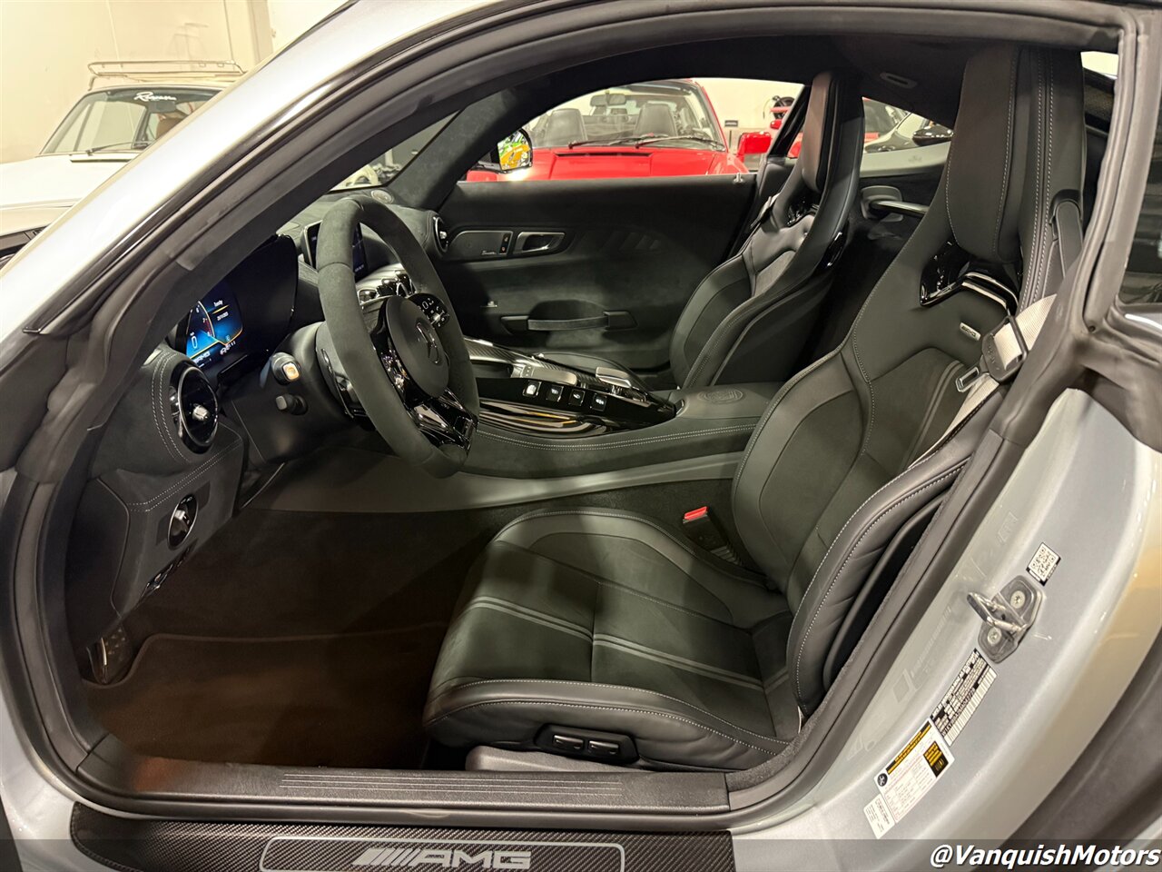 2021 Mercedes-Benz AMG GT Black Series * ONLY 280 MILES *   - Photo 17 - Concord, CA 94520
