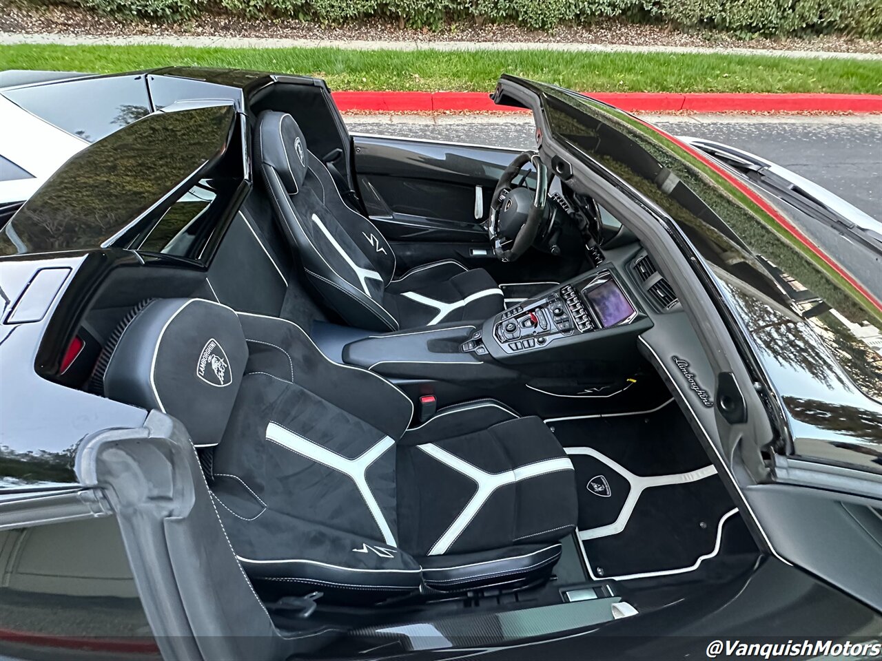 2017 Lamborghini Aventador LP 750-4 SV * RYFT  *  White Roadster - Photo 18 - Concord, CA 94520