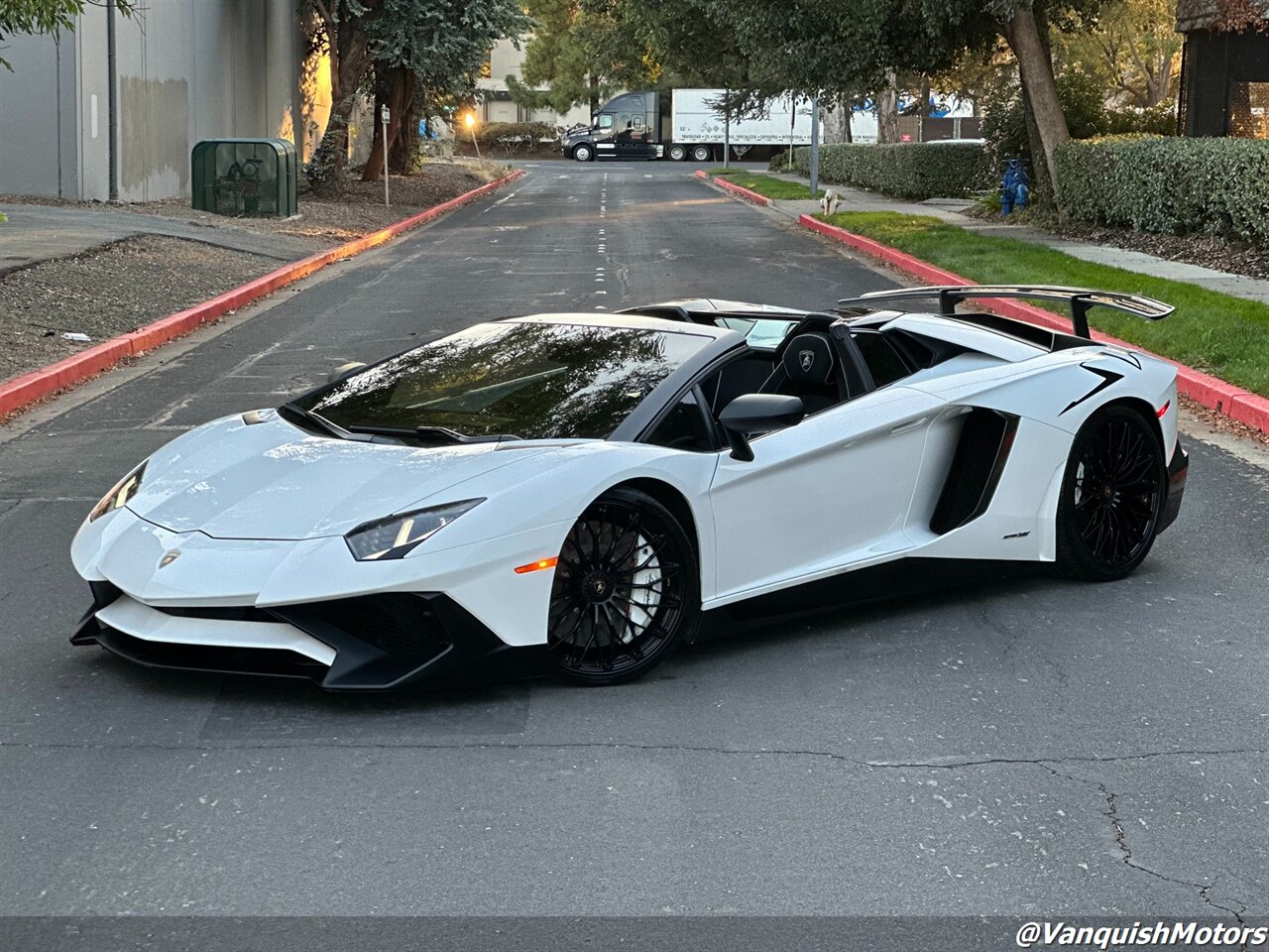 2017 Lamborghini Aventador LP 750-4 SV * RYFT  *  White Roadster - Photo 23 - Concord, CA 94520