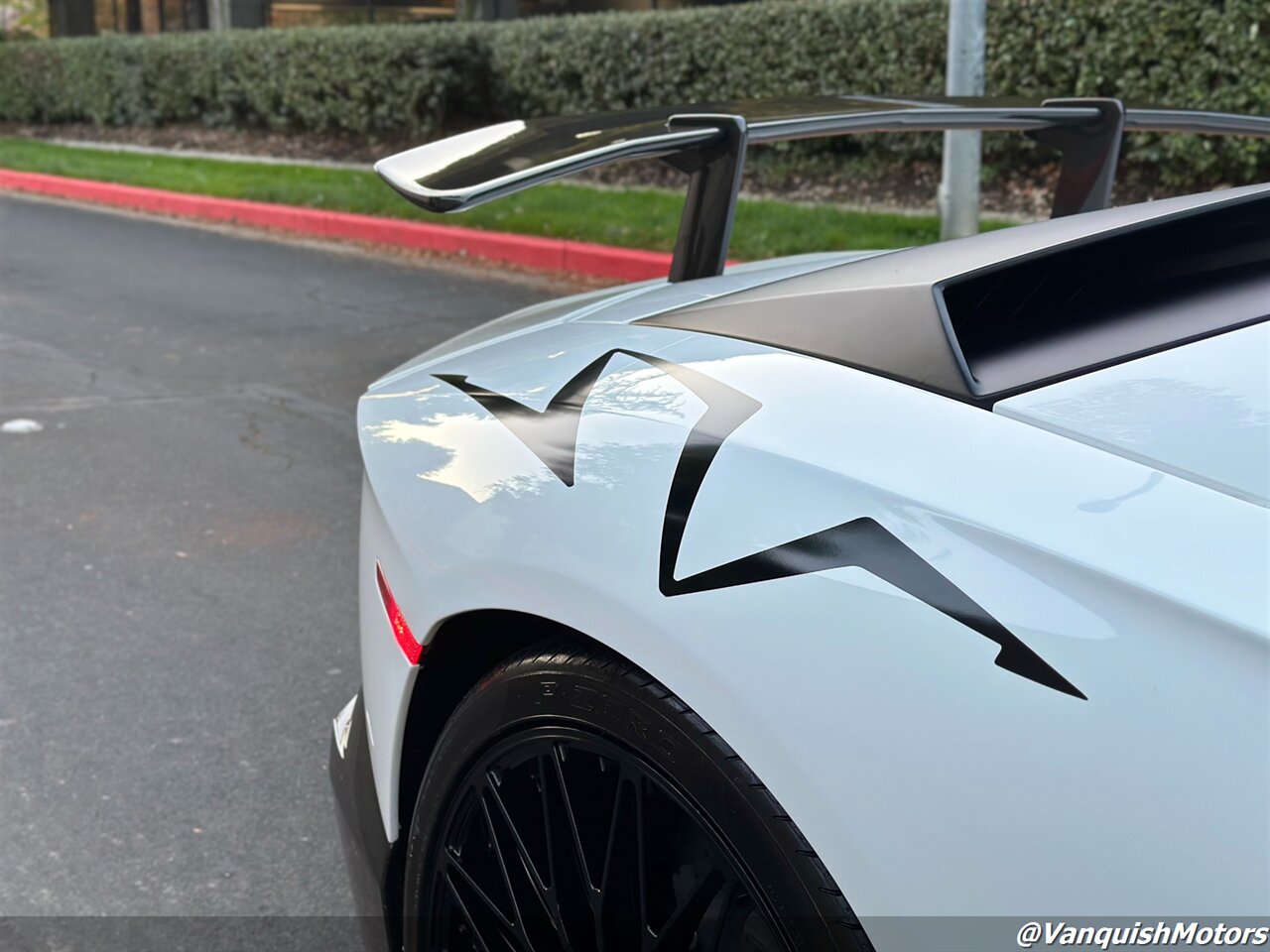 2017 Lamborghini Aventador LP 750-4 SV * RYFT  *  White Roadster - Photo 12 - Concord, CA 94520