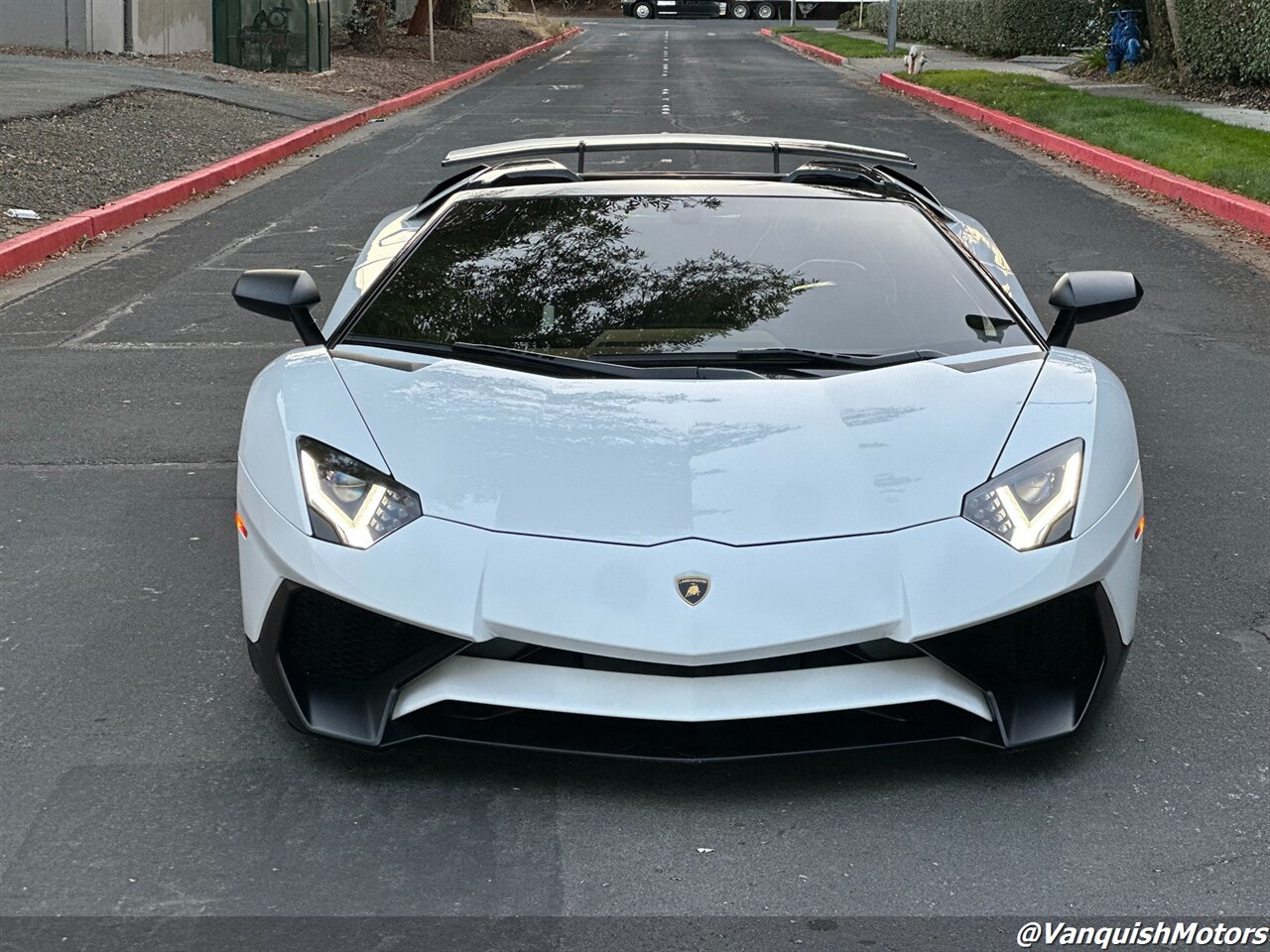 2017 Lamborghini Aventador LP 750-4 SV * RYFT  *  White Roadster - Photo 43 - Concord, CA 94520