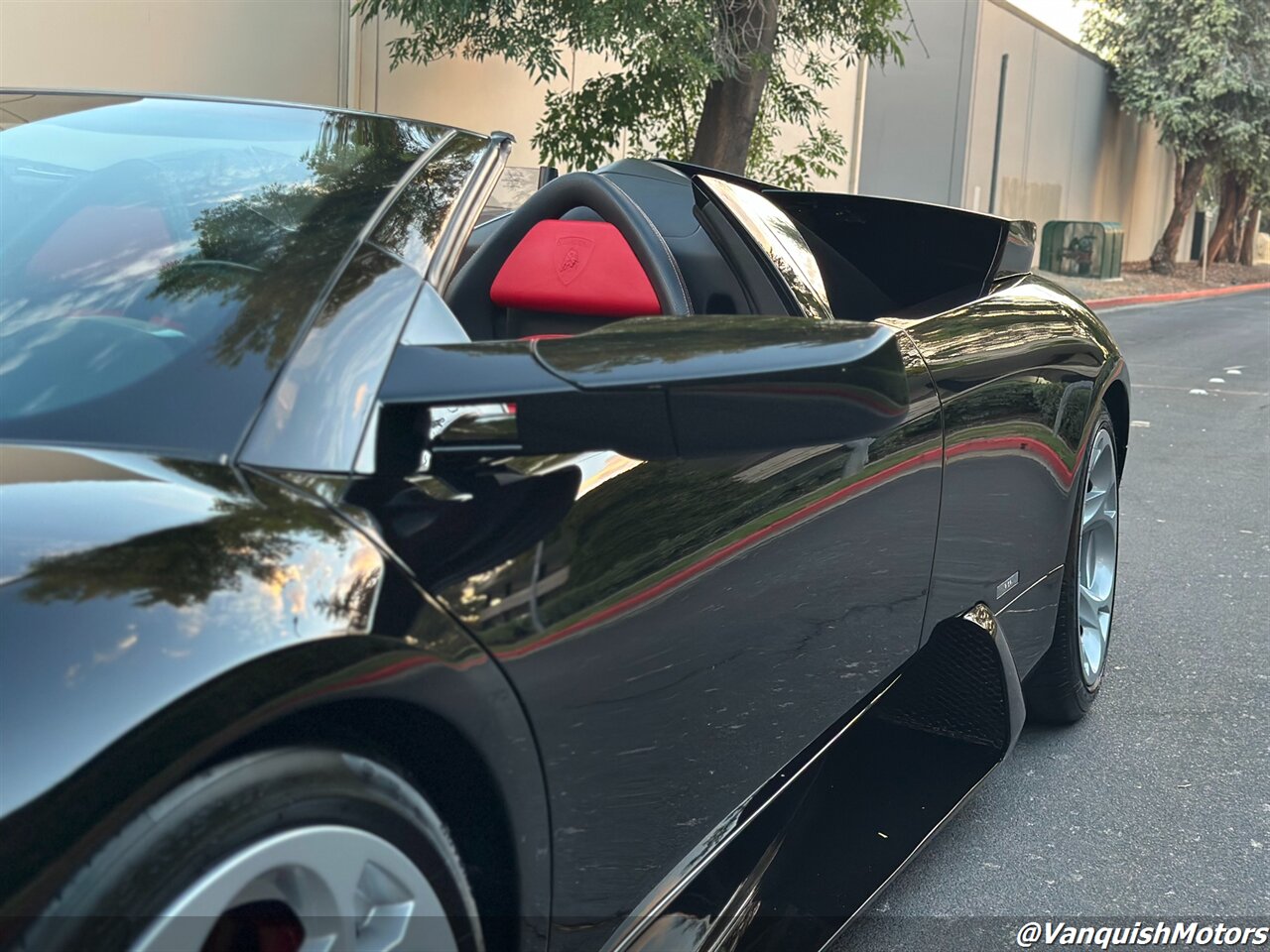 2006 Lamborghini Murcielago ROADSTER V12 PERFECTION - Photo 29 - Concord, CA 94520