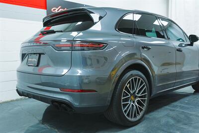 2020 Porsche Cayenne Turbo - Photo 27 - Ivyland, PA 18974