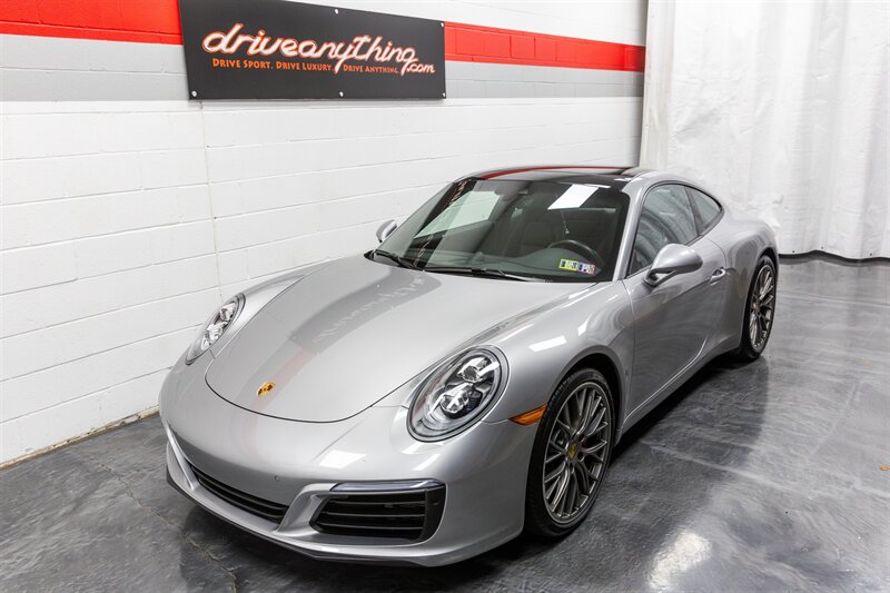 2018 Porsche 911 Carrera S  