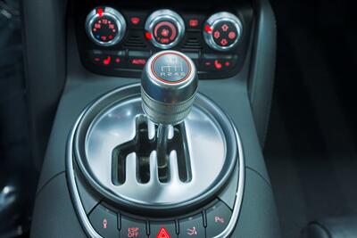 2011 Audi R8 5.2 quattro   - Photo 75 - Ivyland, PA 18974