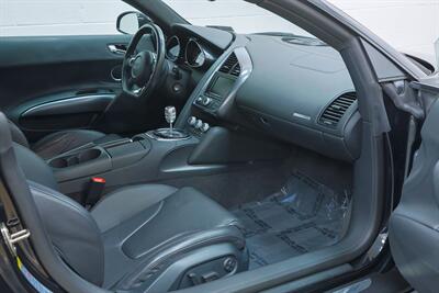 2011 Audi R8 5.2 quattro   - Photo 82 - Ivyland, PA 18974