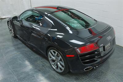 2011 Audi R8 5.2 quattro   - Photo 17 - Ivyland, PA 18974