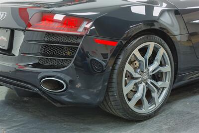 2011 Audi R8 5.2 quattro   - Photo 33 - Ivyland, PA 18974
