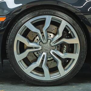 2011 Audi R8 5.2 quattro   - Photo 52 - Ivyland, PA 18974