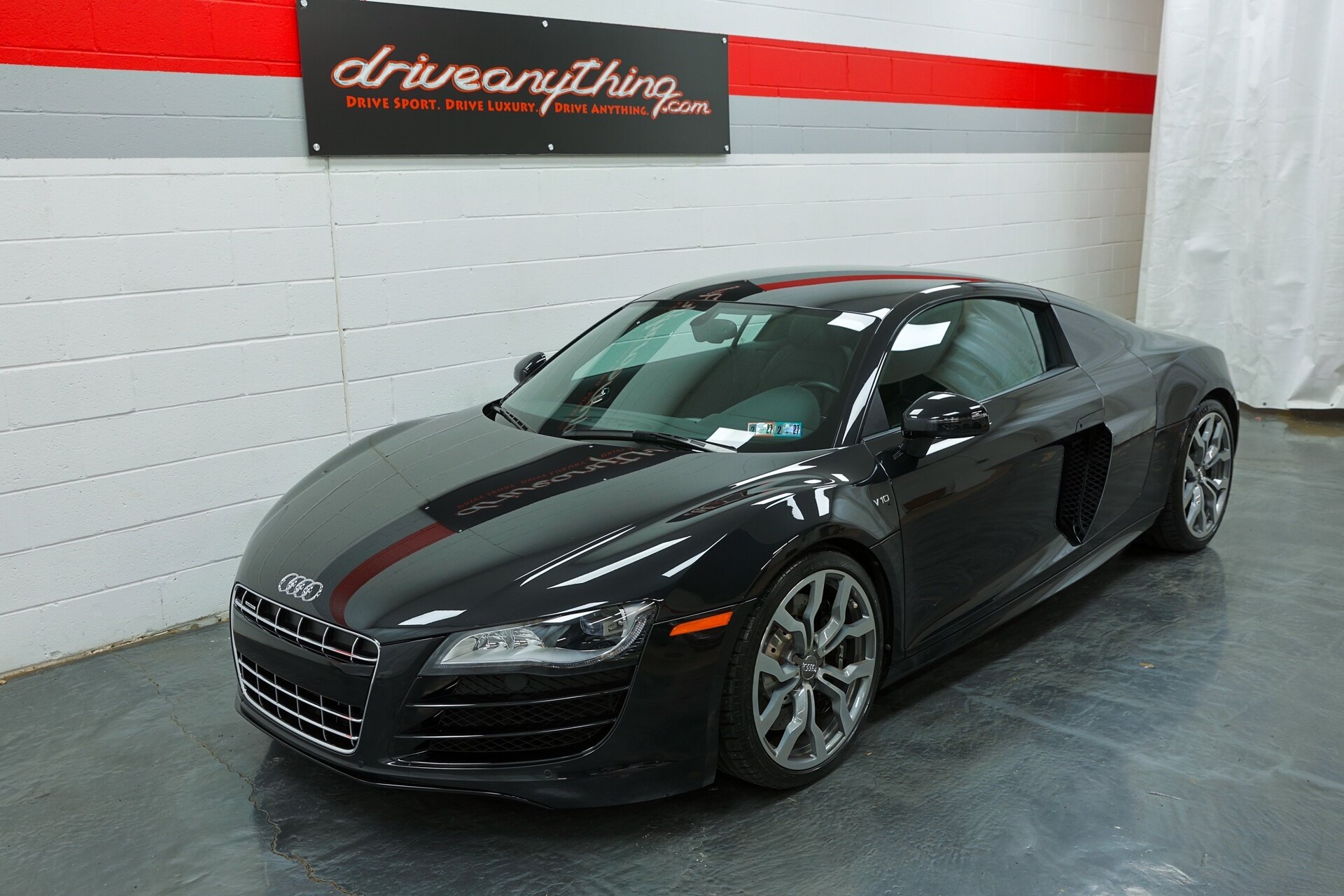 2011 Audi R8 5.2 quattro   - Photo 1 - Ivyland, PA 18974