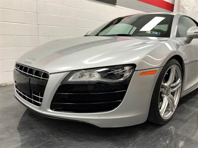 2010 Audi R8 5.2 quattro   - Photo 4 - Ivyland, PA 18974