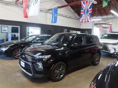 2021 Kia Soul S   - Photo 1 - Costa Mesa, CA 92626