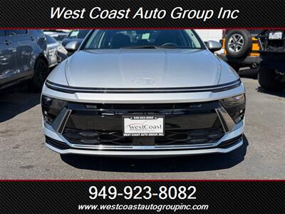 2025 Hyundai SONATA SEL   - Photo 17 - Costa Mesa, CA 92626