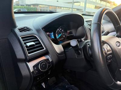 2017 Ford Explorer XLT   - Photo 17 - Costa Mesa, CA 92626