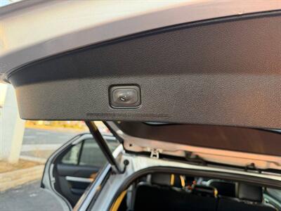 2017 Ford Explorer XLT   - Photo 19 - Costa Mesa, CA 92626