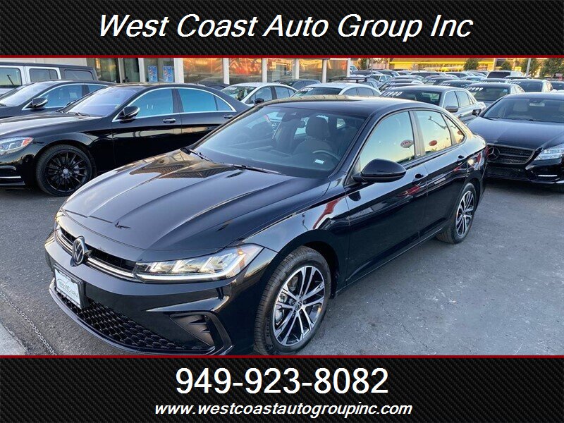 2025 Volkswagen Jetta Sport's photo