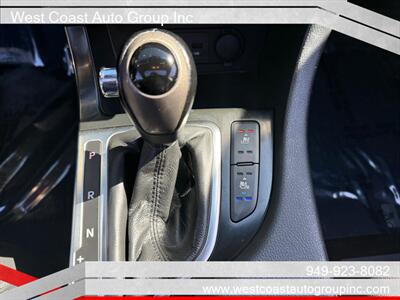 2013 Kia Optima Hybrid EX - Photo 17 - Costa Mesa, CA 92626