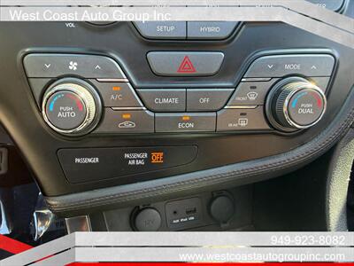 2013 Kia Optima Hybrid EX - Photo 18 - Costa Mesa, CA 92626