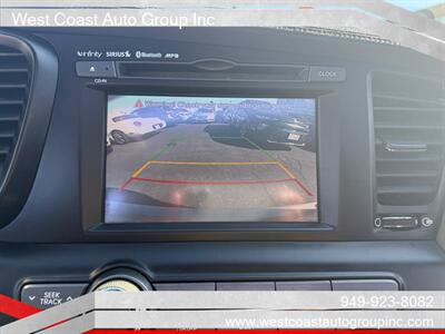 2013 Kia Optima Hybrid EX - Photo 26 - Costa Mesa, CA 92626