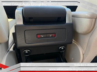2017 Land Rover Discovery SE   - Photo 19 - Costa Mesa, CA 92626