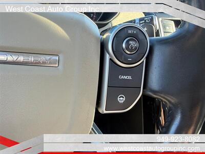 2017 Land Rover Discovery SE   - Photo 25 - Costa Mesa, CA 92626