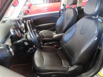 2012 MINI Cooper   - Photo 6 - Costa Mesa, CA 92626